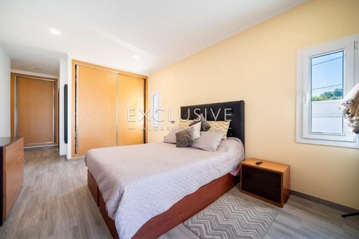 Image No.13-4 Bed Villa for sale