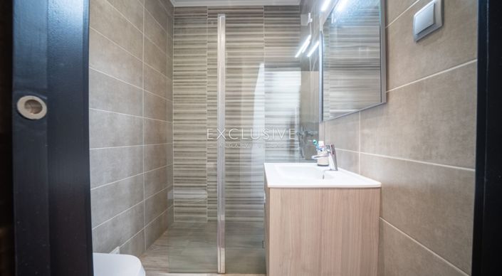 Image No.17-4 Bed Villa for sale