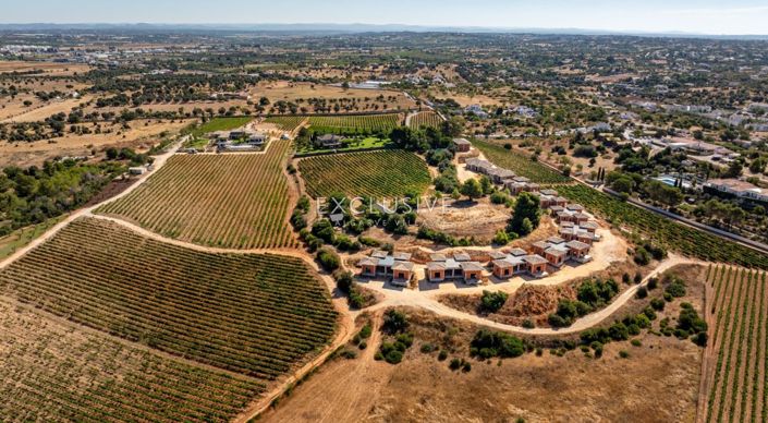 Image No.7-3 Bed Villa for sale