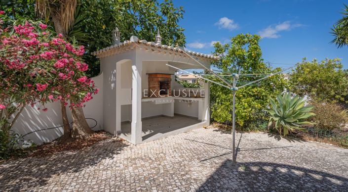 Image No.18-3 Bed Villa for sale