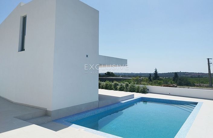 Image No.25-3 Bed Villa for sale