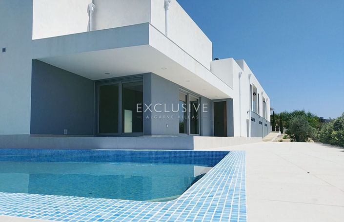 Image No.4-3 Bed Villa for sale