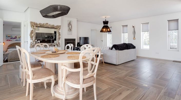 Image No.31-6 Bed Villa for sale