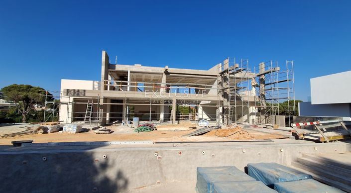 Image No.16-4 Bed Villa for sale