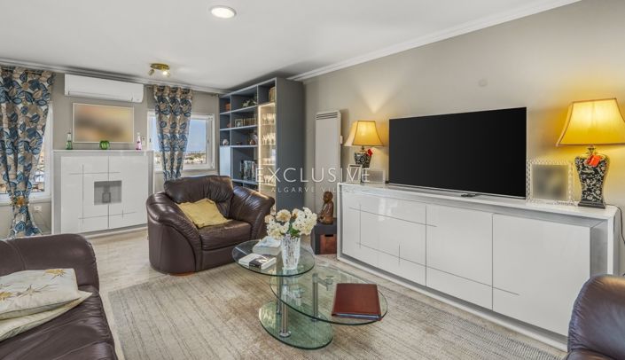 Image No.8-4 Bed Apartment for sale