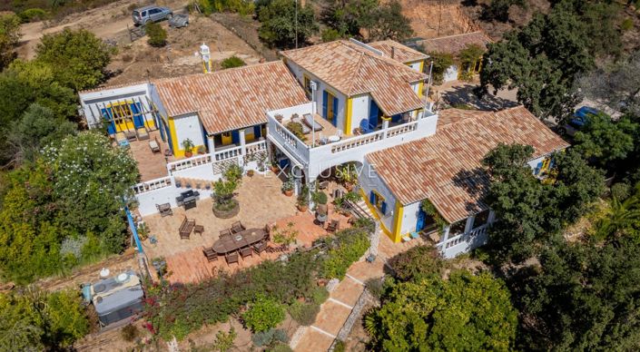 Image No.3-6 Bed Villa for sale