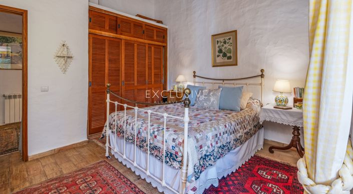 Image No.39-6 Bed Villa for sale