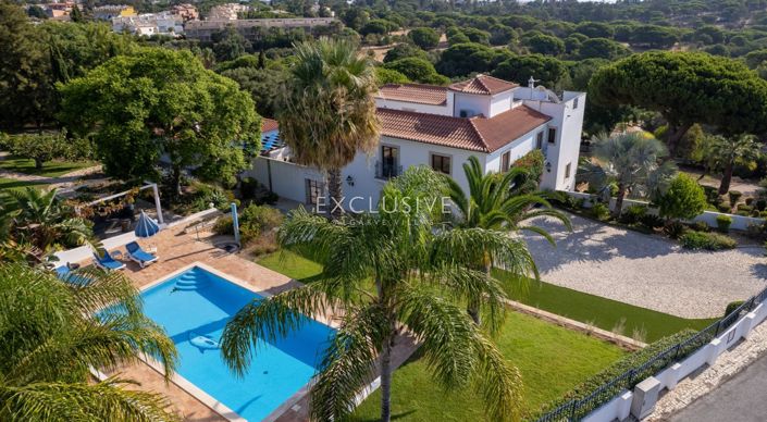 Image No.1-6 Bed Villa for sale