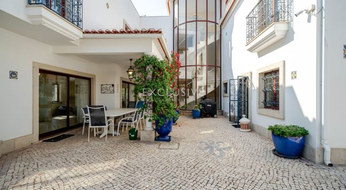 Image No.5-6 Bed Villa for sale