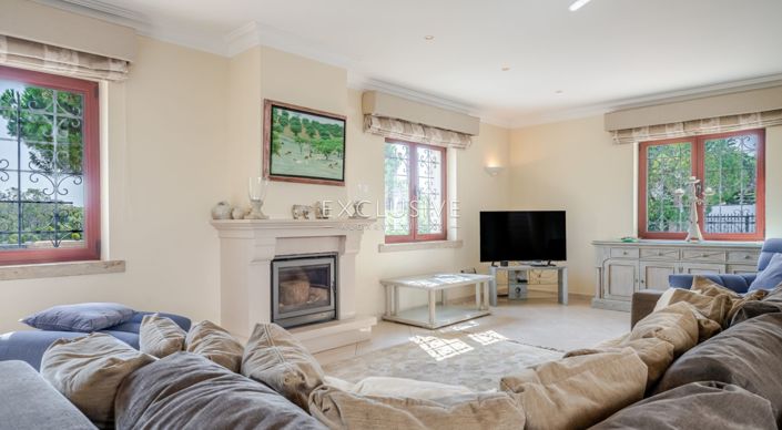 Image No.55-6 Bed Villa for sale