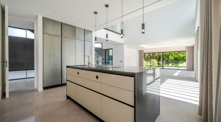 Image No.16-4 Bed Villa for sale