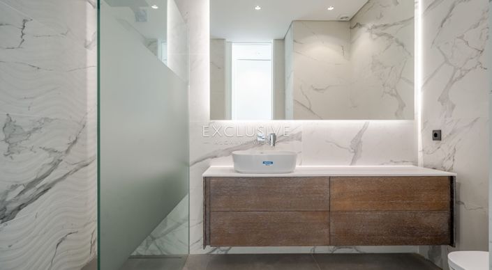 Image No.8-4 Bed Villa for sale