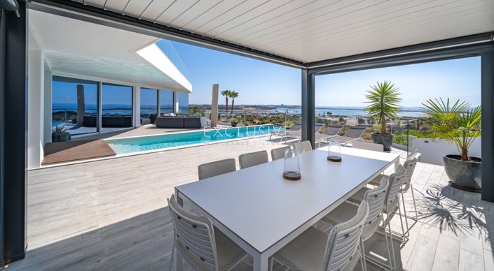 Image No.32-4 Bed Villa for sale