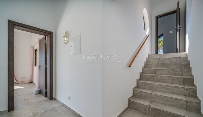 Image No.21-3 Bed Villa for sale