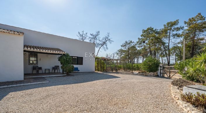 Image No.25-3 Bed Villa for sale