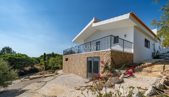 Image No.8-3 Bed Villa for sale