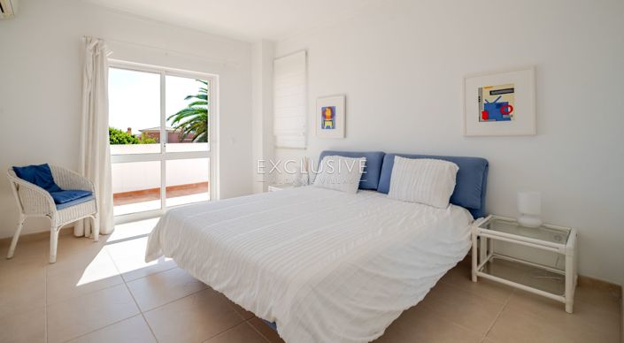 Image No.19-4 Bed Villa for sale