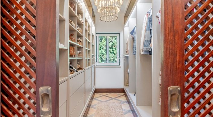 Image No.7-4 Bed Villa for sale