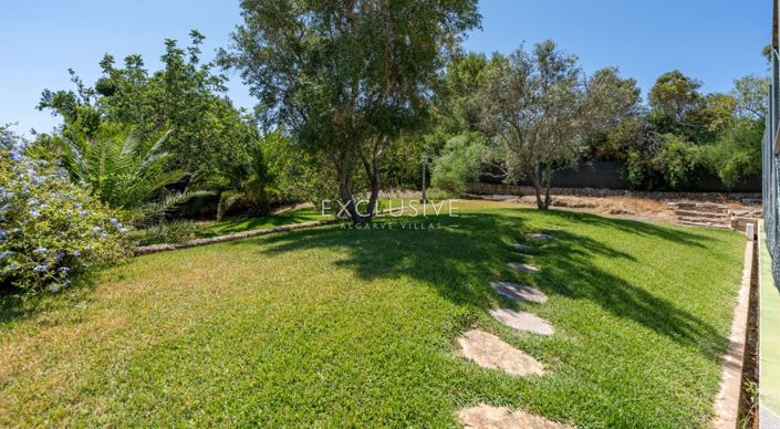 Image No.43-7 Bed Villa for sale