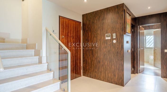 Image No.14-3 Bed Villa for sale