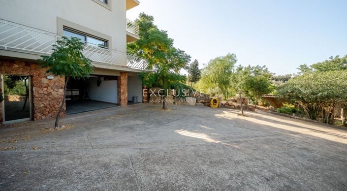 Image No.30-3 Bed Villa for sale