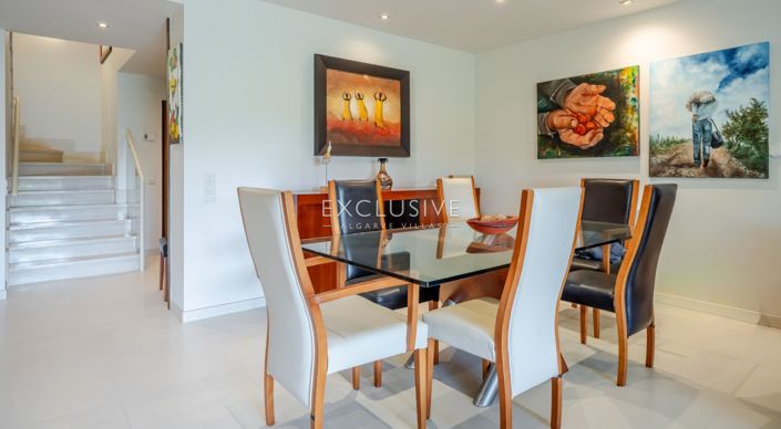 Image No.9-3 Bed Villa for sale