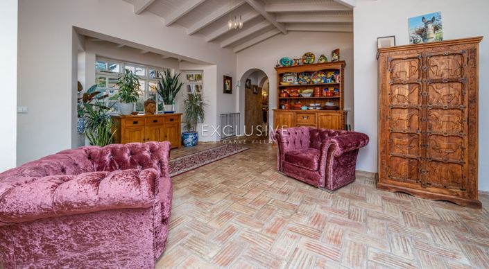 Image No.21-6 Bed Villa for sale