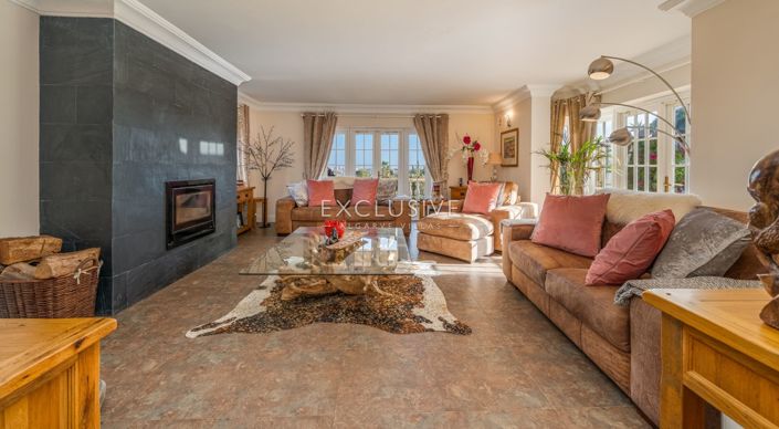 Image No.7-6 Bed Villa for sale