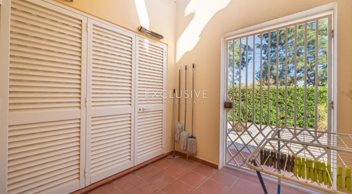 Image No.12-3 Bed Villa for sale