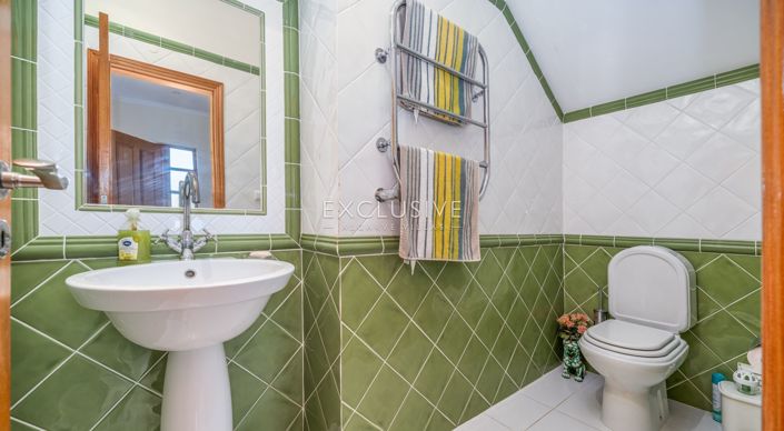 Image No.21-3 Bed Villa for sale