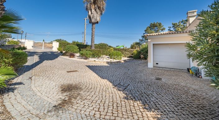 Image No.32-3 Bed Villa for sale