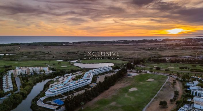 Image No.25-3 Bed Apartment for sale