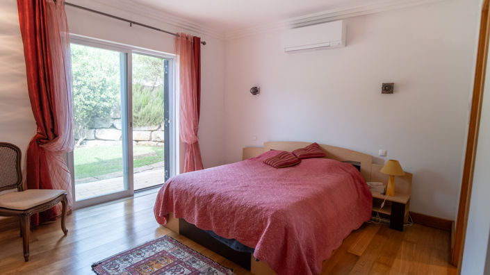 Image No.4-4 Bed Villa for sale