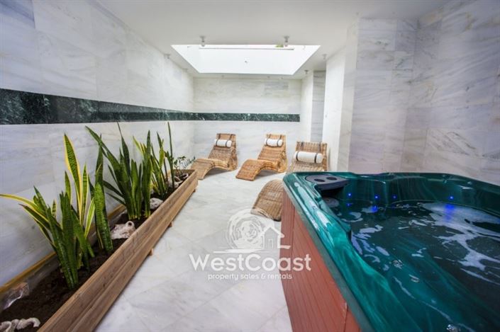 Image No.8-4 Bed Villa for sale