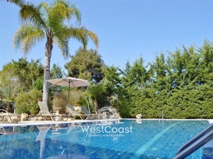 Image No.2-4 Bed Villa for sale