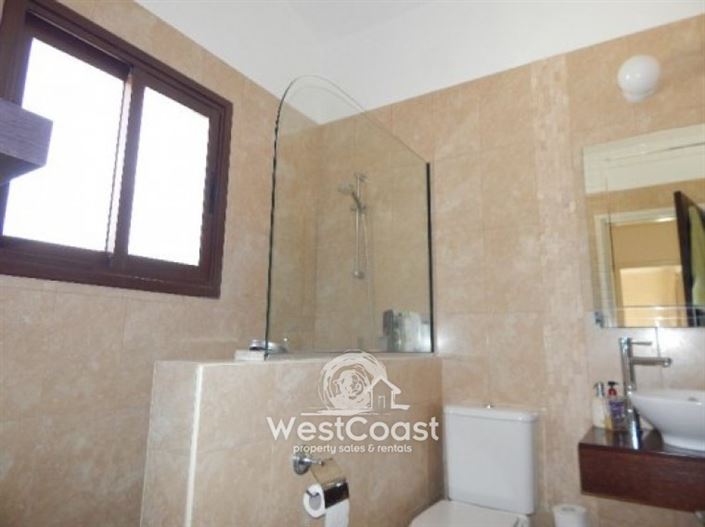 Image No.10-3 Bed Villa for sale