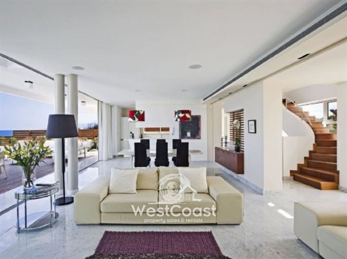 Image No.2-4 Bed Villa for sale