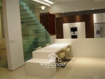 35165-for-sale-6-bedrooms-modern-luxury-villa