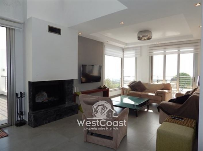 Image No.6-3 Bed Villa for sale