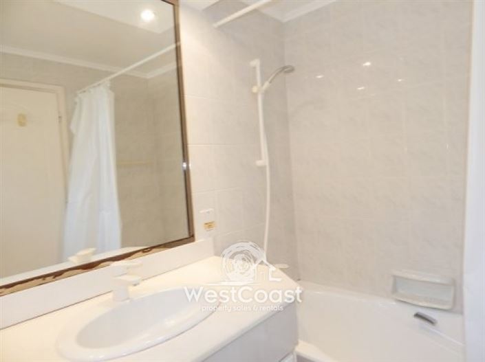 Image No.10-5 Bed Bungalow for sale