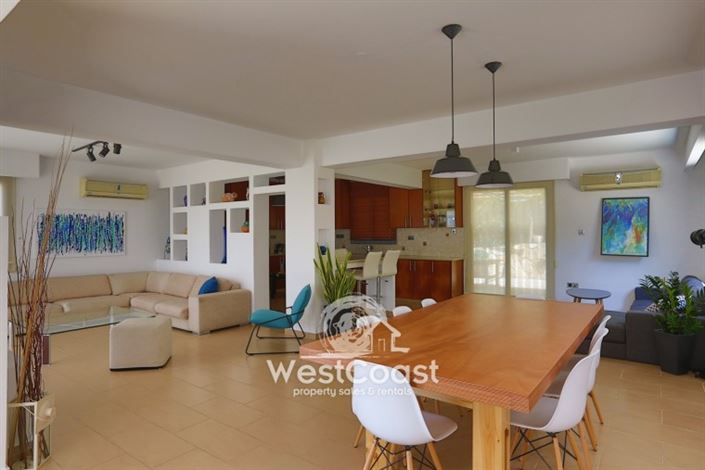 Image No.10-3 Bed Villa for sale