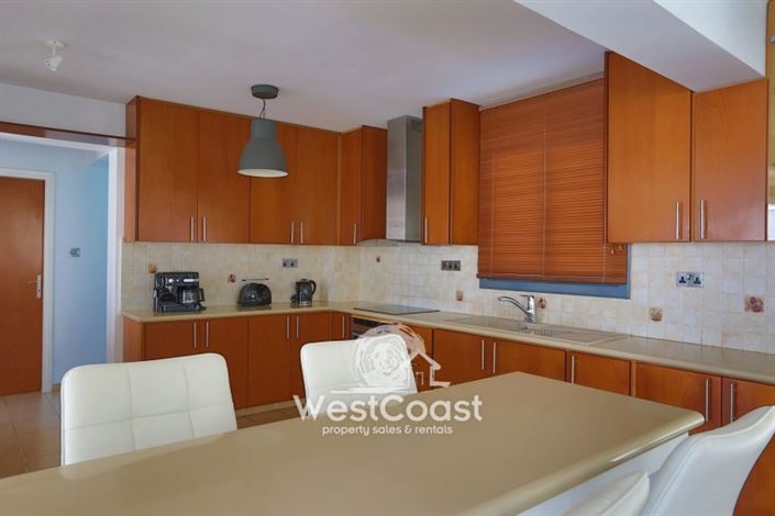 Image No.9-3 Bed Villa for sale