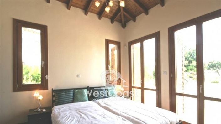 Image No.10-4 Bed Villa for sale