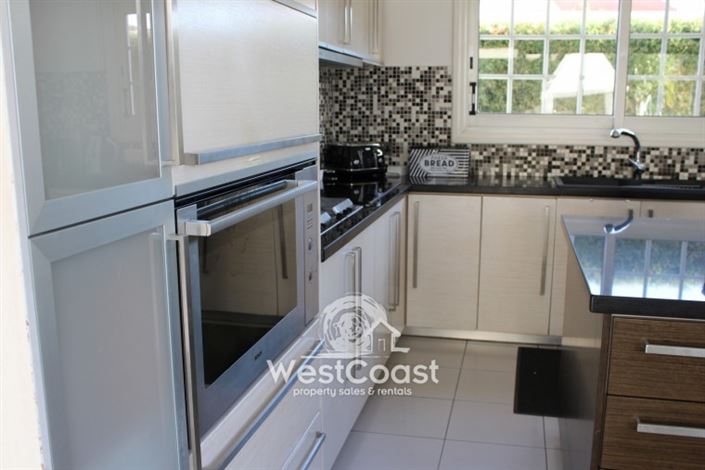 Image No.10-5 Bed Villa for sale