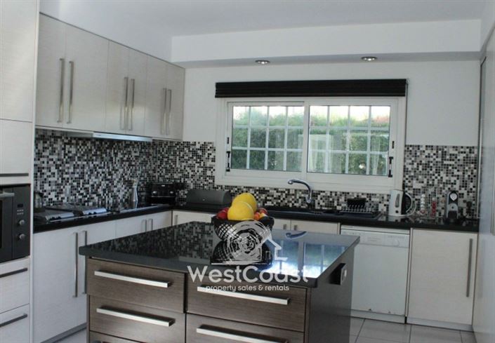 Image No.3-5 Bed Villa for sale