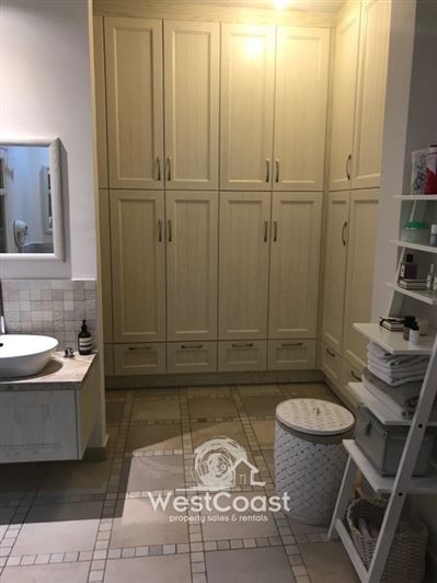 Image No.8-4 Bed Villa for sale