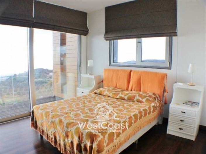 Image No.10-4 Bed Villa for sale