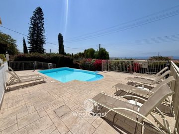 184030-bungalow-for-sale-in-peyiafull