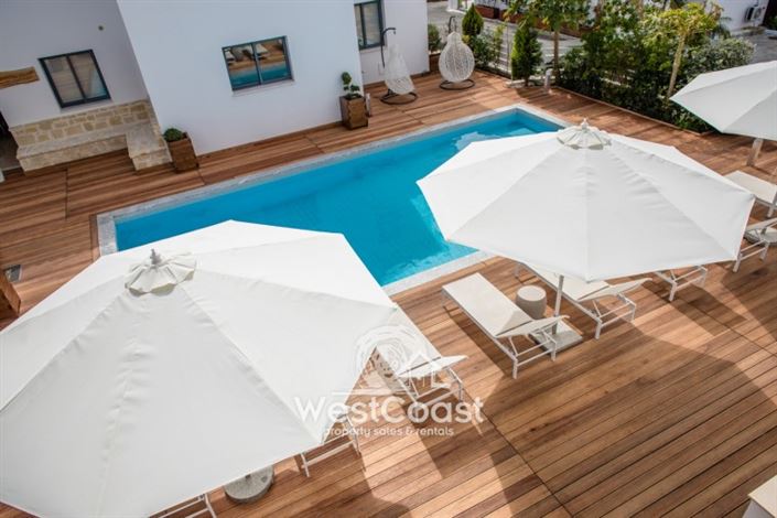 Image No.7-30 Bed Commercial for sale