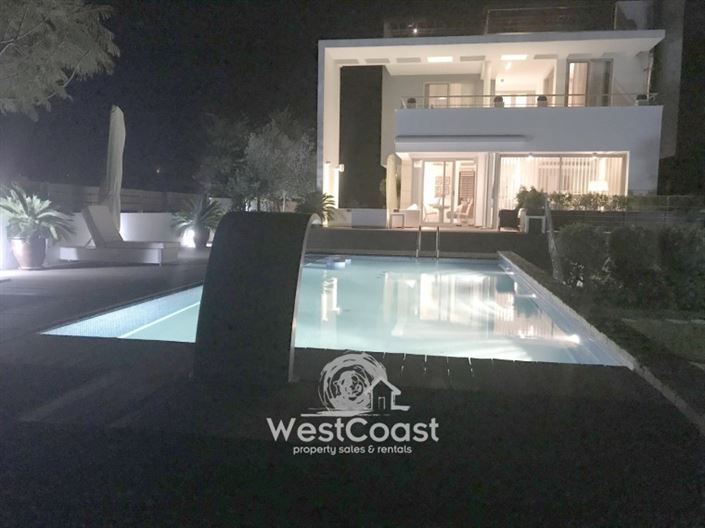 Image No.7-4 Bed Villa for sale